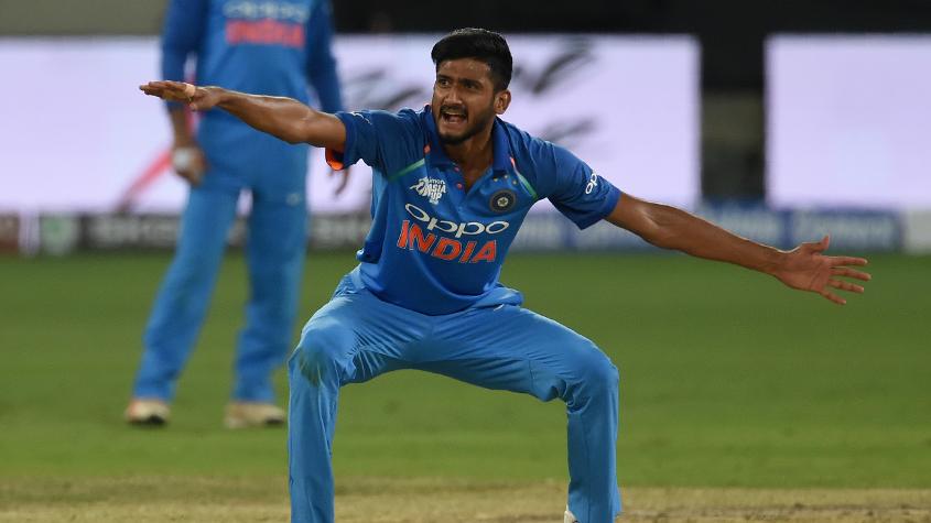 Khaleel Ahmed’s Stats, Profile, Age, Career Info, records, Net Worth, Biography