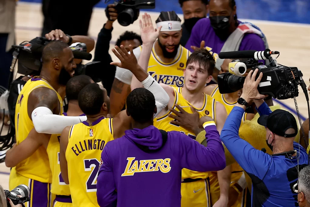 The Lakers Continued To His Winning Without LeBron James