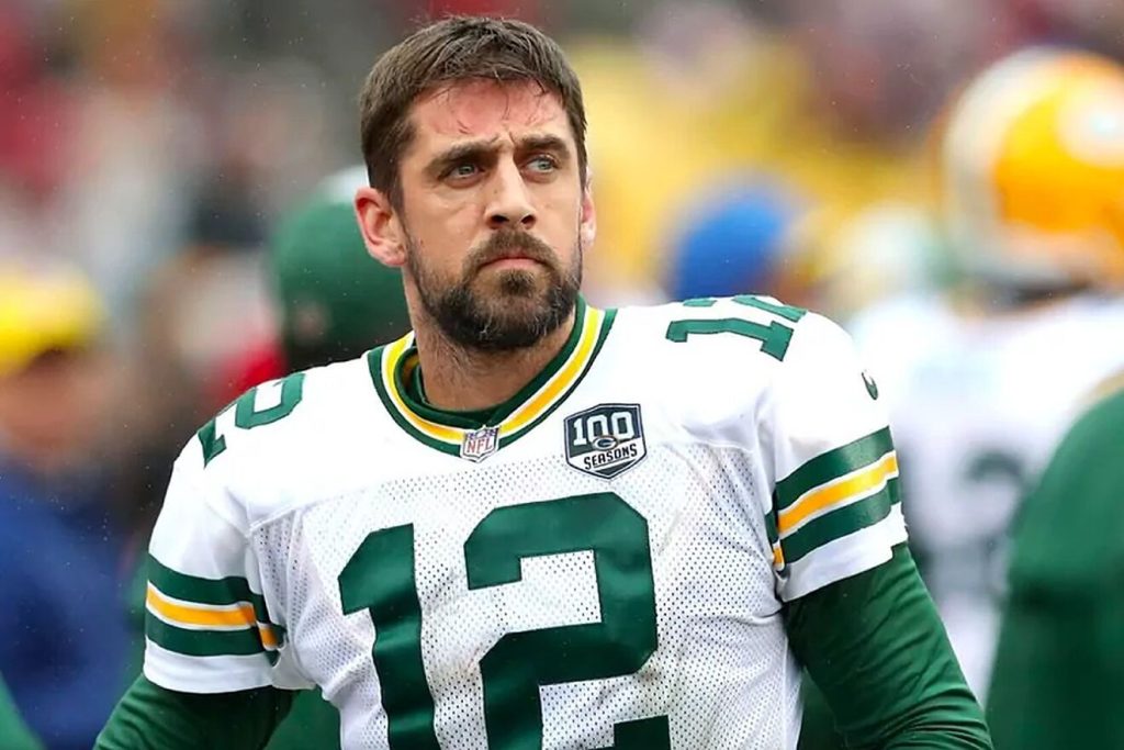 NFL Fans on Edge as Aaron Rodgers’ Future Remains Uncertain