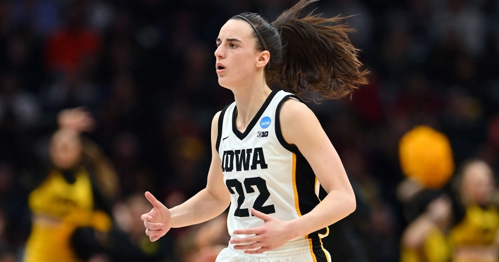 Iowa’s Caitlin Clark Shines with Record-Breaking Performance and John ...