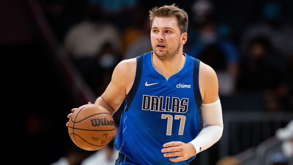 A Grandmaster Overwatch Player, NBA Star Luka Doncic