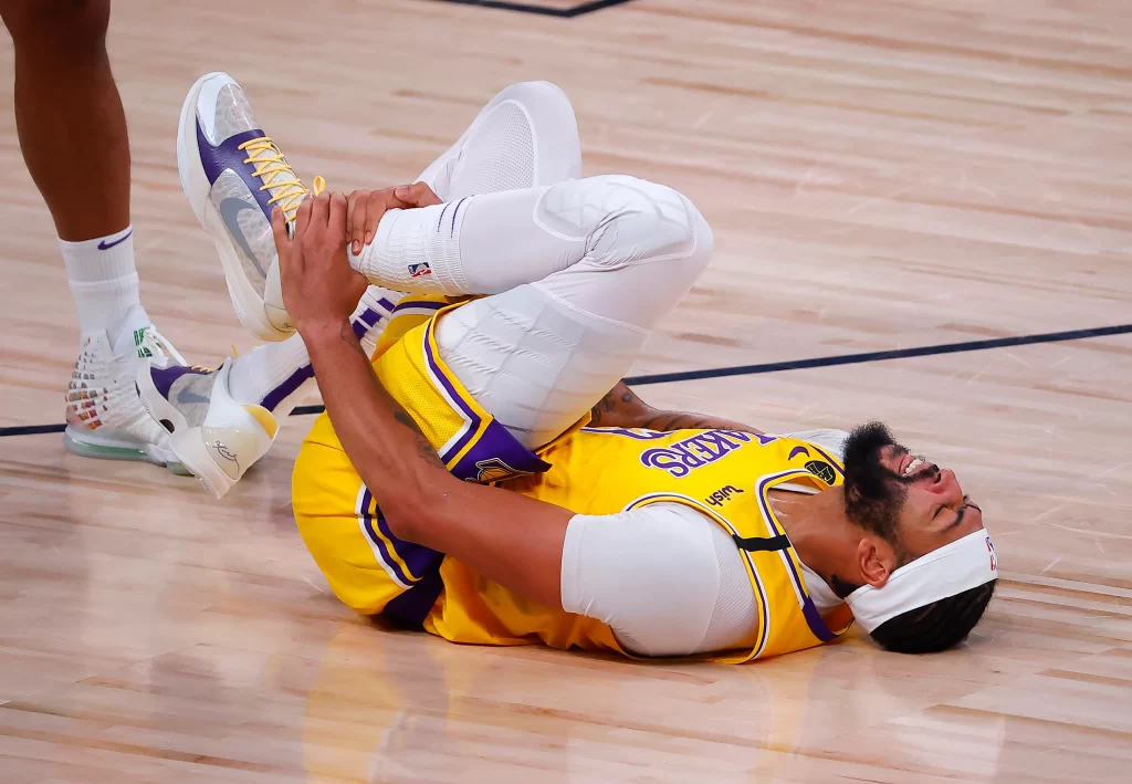 Rudy Gobert Says“we felt bad so we let the Lakers win crazy”