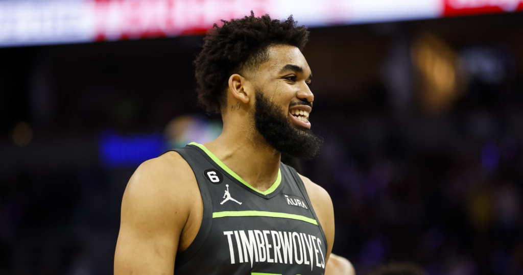 Wild Paris Outfit Photos Of Karl-Anthony Towns And Jordyn Woods Going Viral