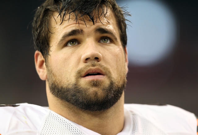 Fans are Not Happy For Former NFL Peyton Hillis, Ignored By The ESPYs