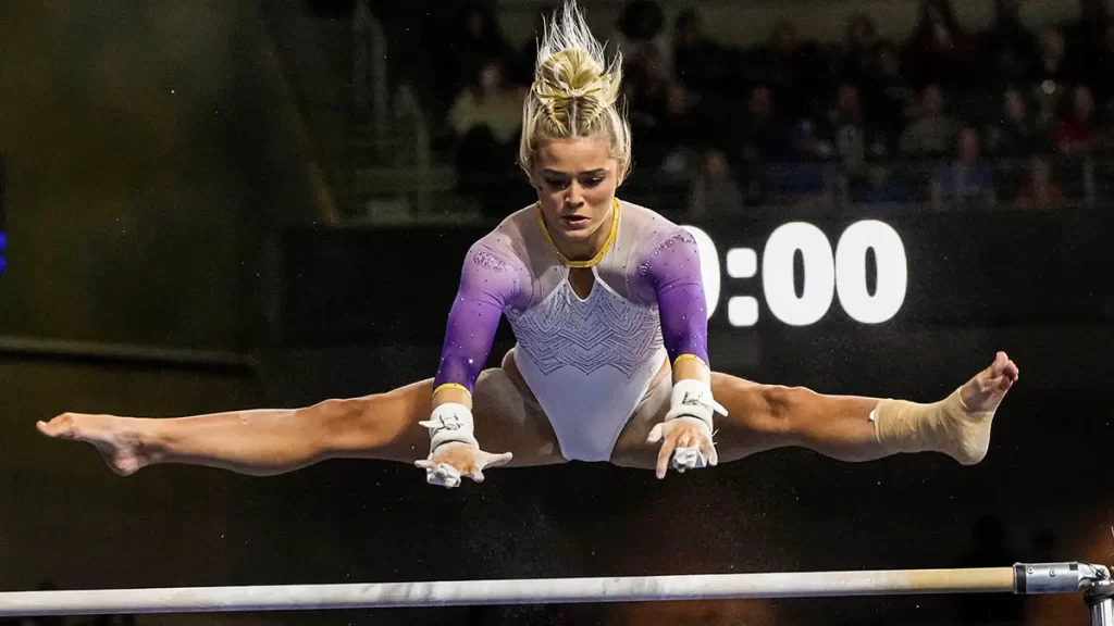 LSU Gymnast Olivia Dunne’s Incredible Flexibility Amazes Fans in Viral TikTok Video