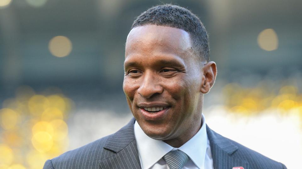 ESPN Analyst Shaka Hislop Collapses Live on TV