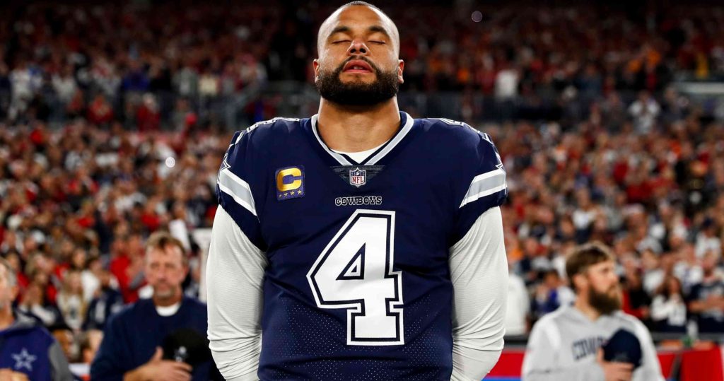 What is Jerry Jones Expecting From Dak Prescott In 2023?