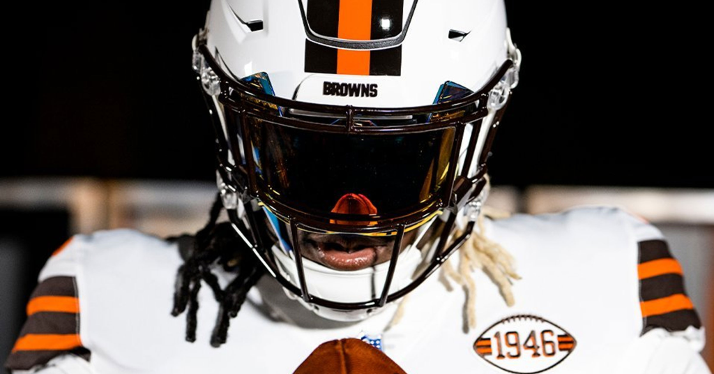 LeBron James, Browns players and fans react to new white helmets