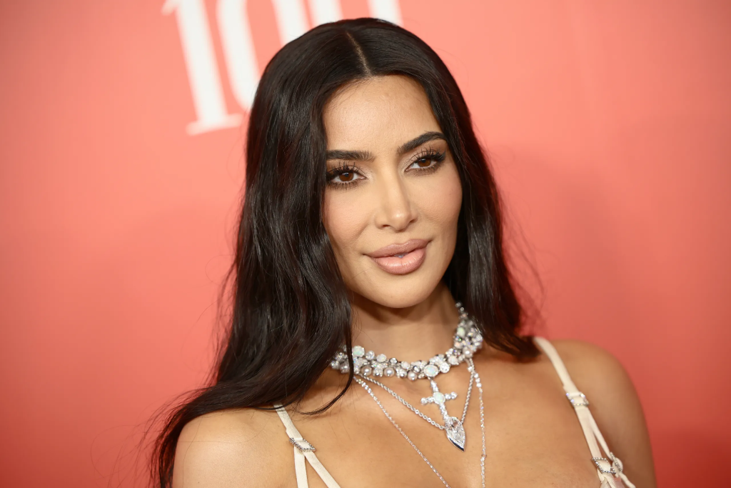 Kim Kardashian’s Cheeky Cartwheel Following Tom Brady’s Rumors