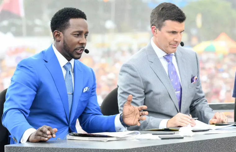 Jim Harbaugh’s Four-Game Suspension gets a reaction from Desmond Howard