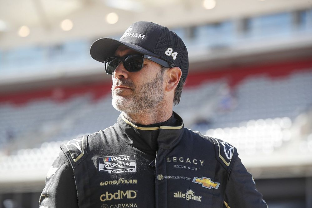 Statement Issues from Jimmie Johnson amid Nephew, In-Laws Killed In Apparent