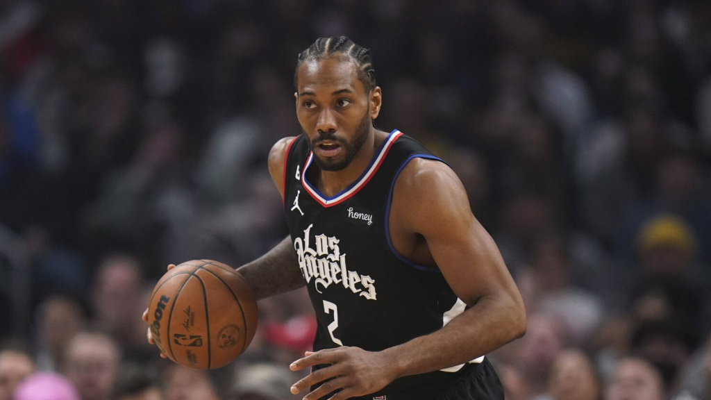 Kawhi Leonard Gets A Blunt Message From Ty Lue For Lakers Next Season