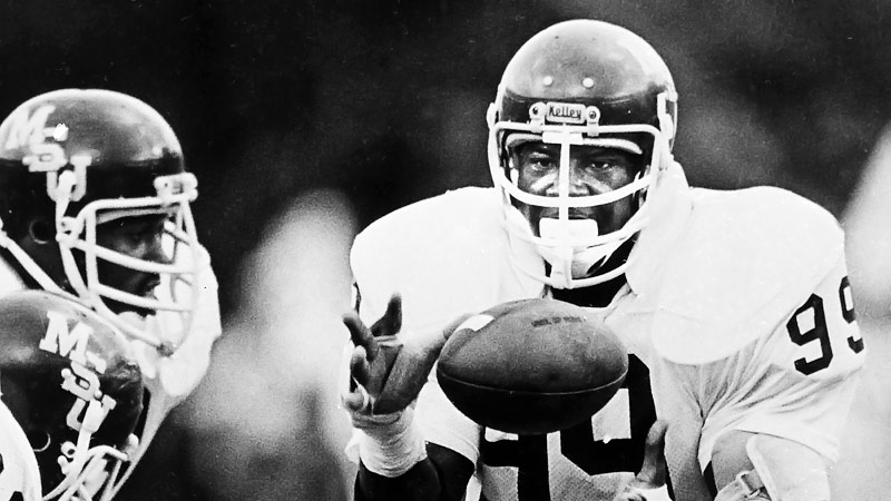 Prayers Pouring For Mississippi Legend Johnie Cooks Who Died At 64