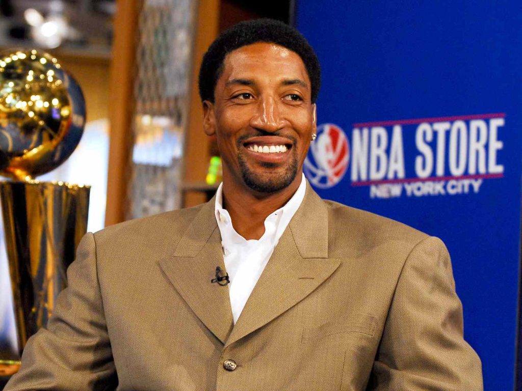 Scottie Pippen Spotted Out With New Women, Exposed Herself To The Cameras