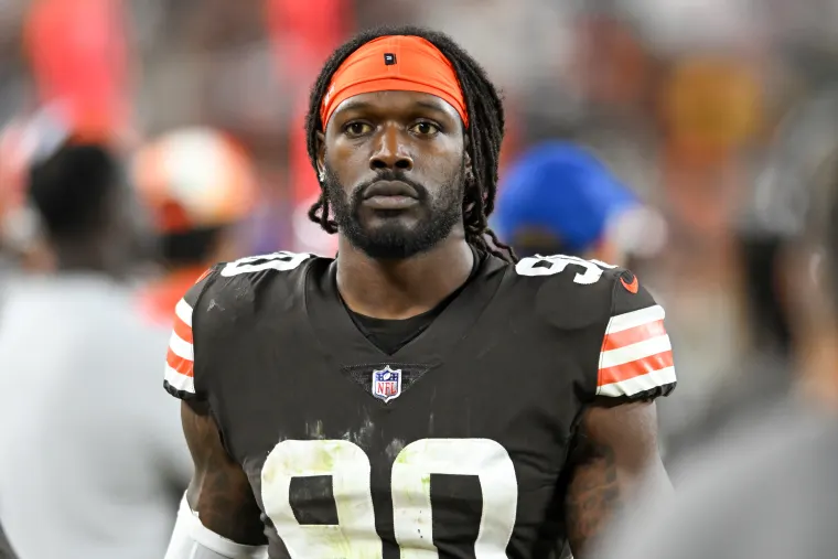 Jadeveon Clowney, A Former Browns Pass Rusher Joining AFC North Rival