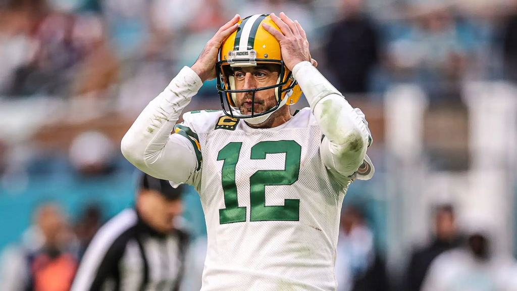 4 Packers Aaron Rodgers Still Keeps In Touch With