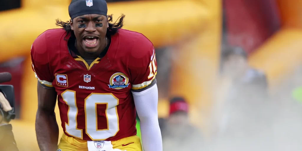 Why RGIII Believes Jets Won’t Sign Kaepernick or Himself to Replace Injured Rodgers (VIDEO)