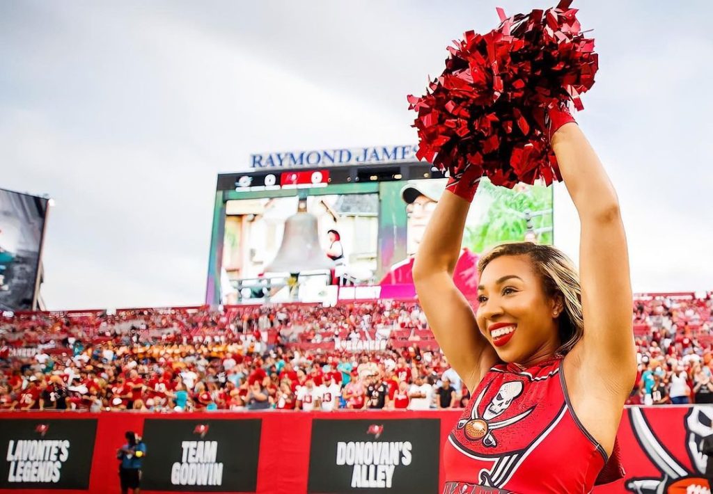 Aysia Leshea, Bucs Cheerleader, Shines in Monday Night Football Home Debut Loss vs Eagles, 25-11