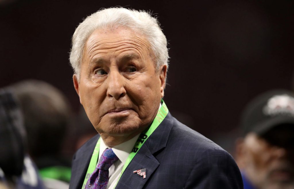 Lee Corso shares his pick for Notre Dame-Ohio State