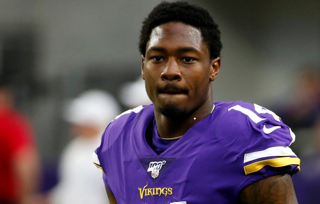 Stefon Diggs slams ESPN’s Bart Scott for joking about brother Trevon’s injury