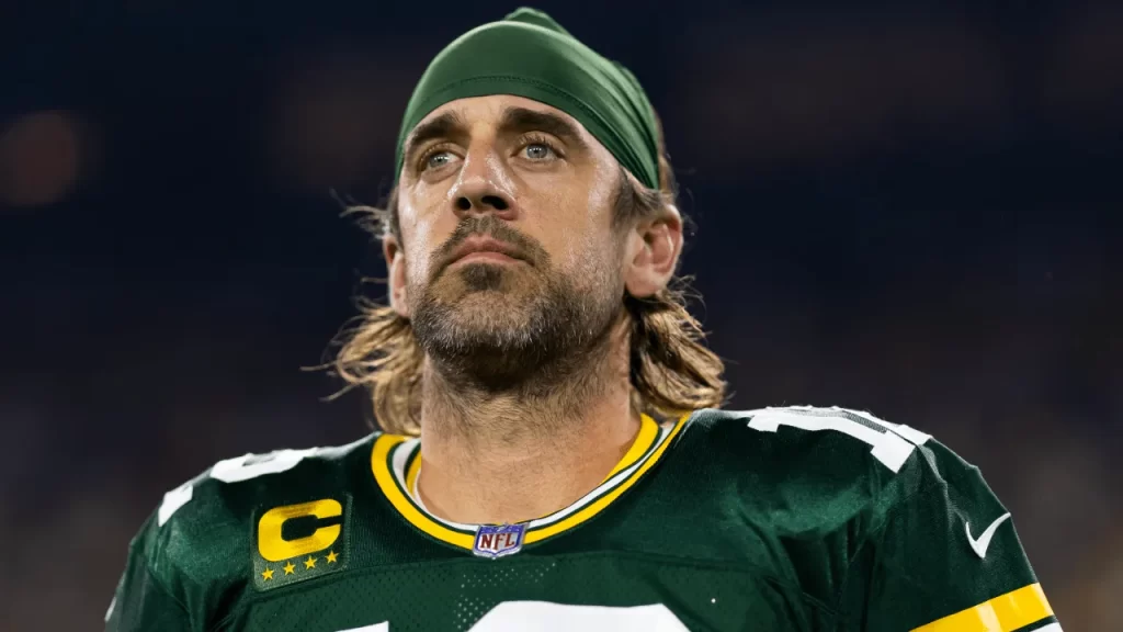 Jets vote QB Aaron Rodgers, LB C.J. Mosley, ST Justin Hardee as team  captains