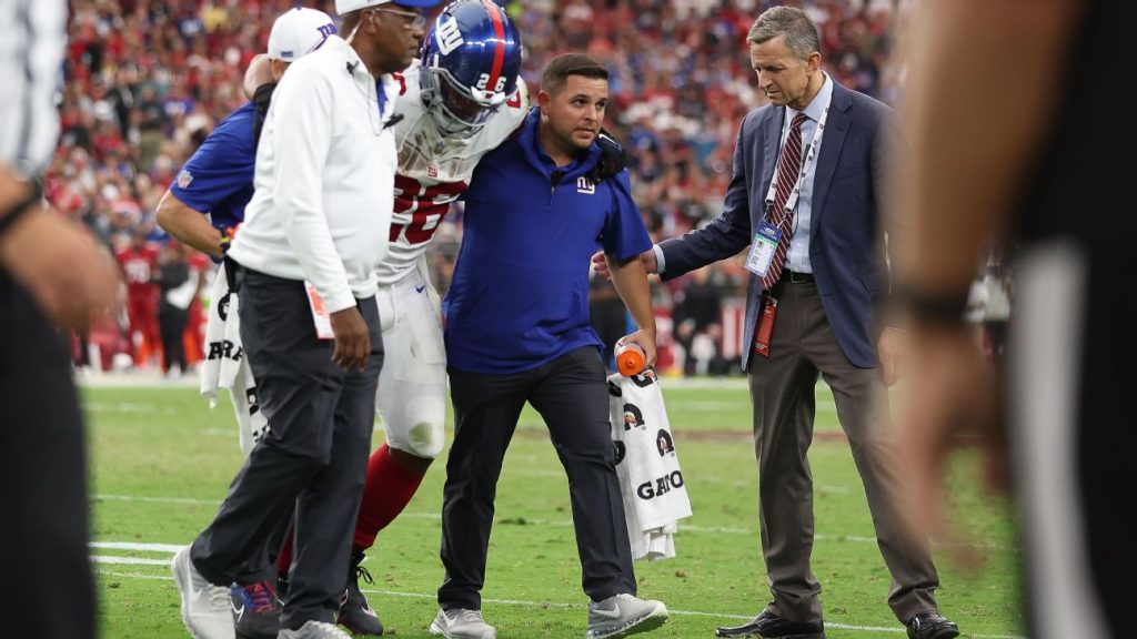Saquon Barkley’s Injury Update: Positive X-Ray Results Bring Hope for Giants Fans