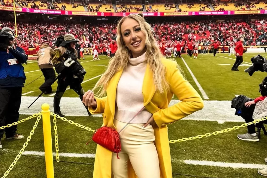 Chiefs Star Patrick Mahomes’ wife Brittany’s Night Out Outfit Photos Going Viral