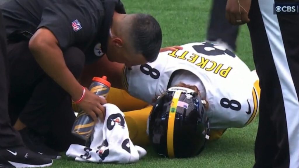 Kenny Pickett injury updates: Latest on Steelers QB’s knee ailment after loss to Texans