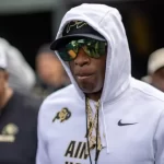3 Word Reaction from Deion Sanders To Erin Andrews' Costume