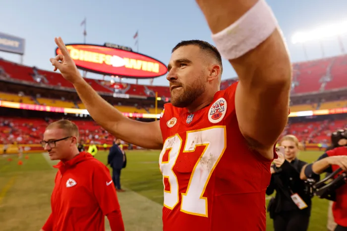 NFL Fans are Debating If Travis Kelce Was Irresponsible On Friday