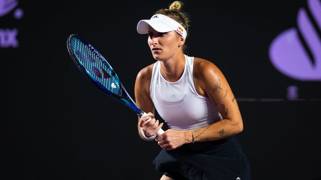 Marketa Vondrousova criticizes the WTA for the poor court conditions during the Cancun Finals