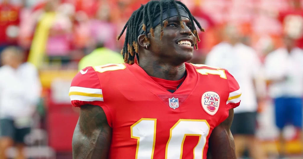 After Donte Whitner, a former NFL safety, made the “Dak Prescott s**ks” comment go viral, Tyreek Hill takes a position