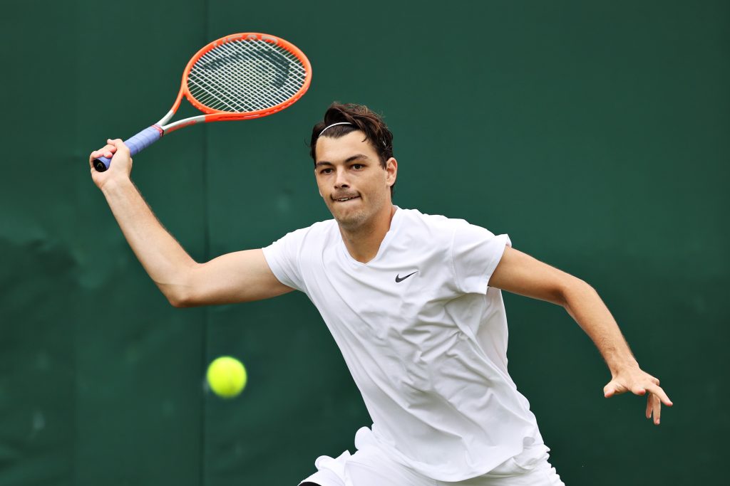 Taylor Fritz arrives in Tokyo with girlfriend Morgan Riddle for Japan Open title defense